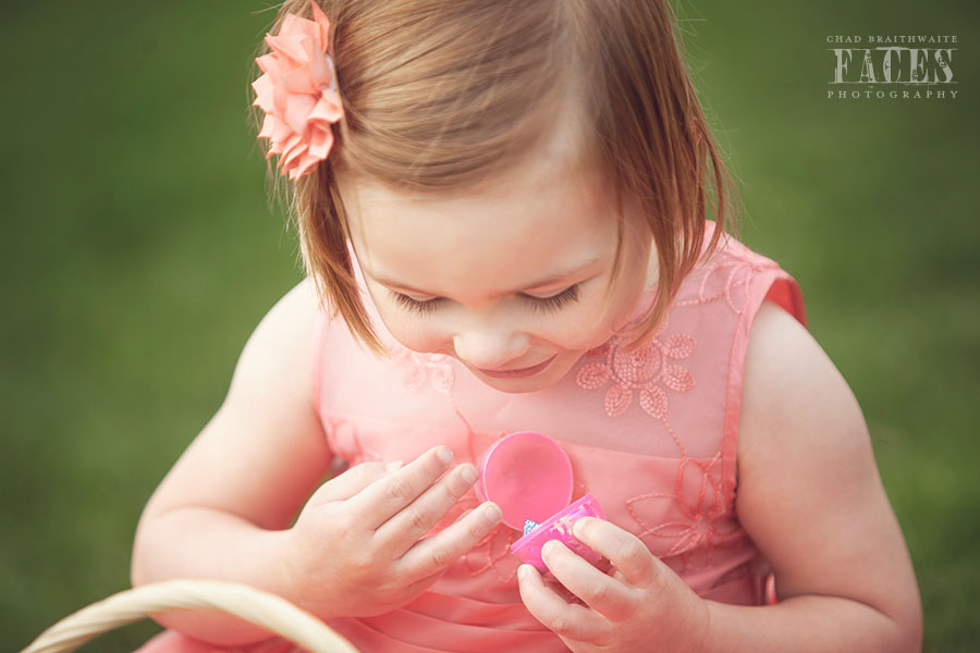 Easter Portraits - Faces Photography