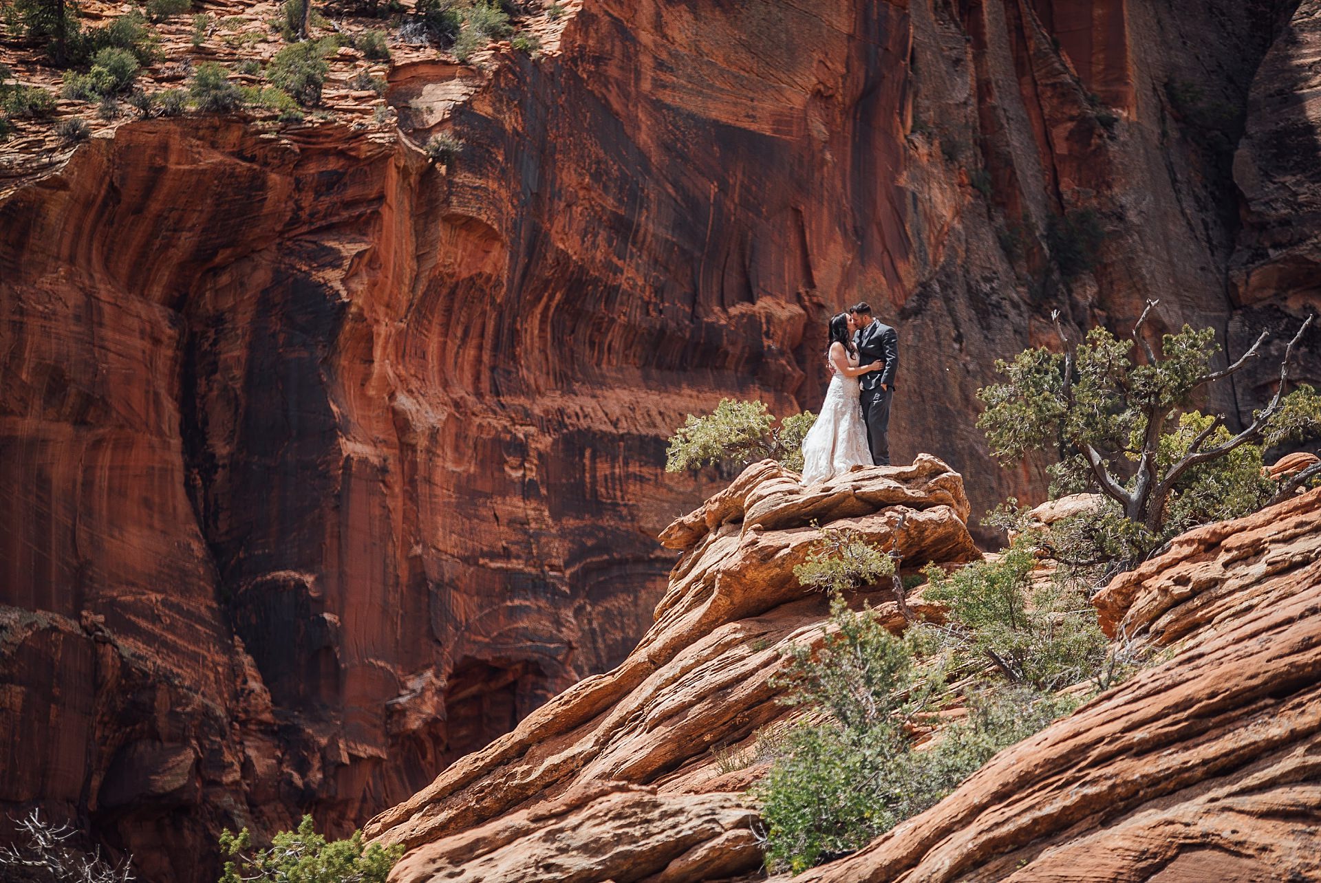 Couple Portraits in Zion National Park