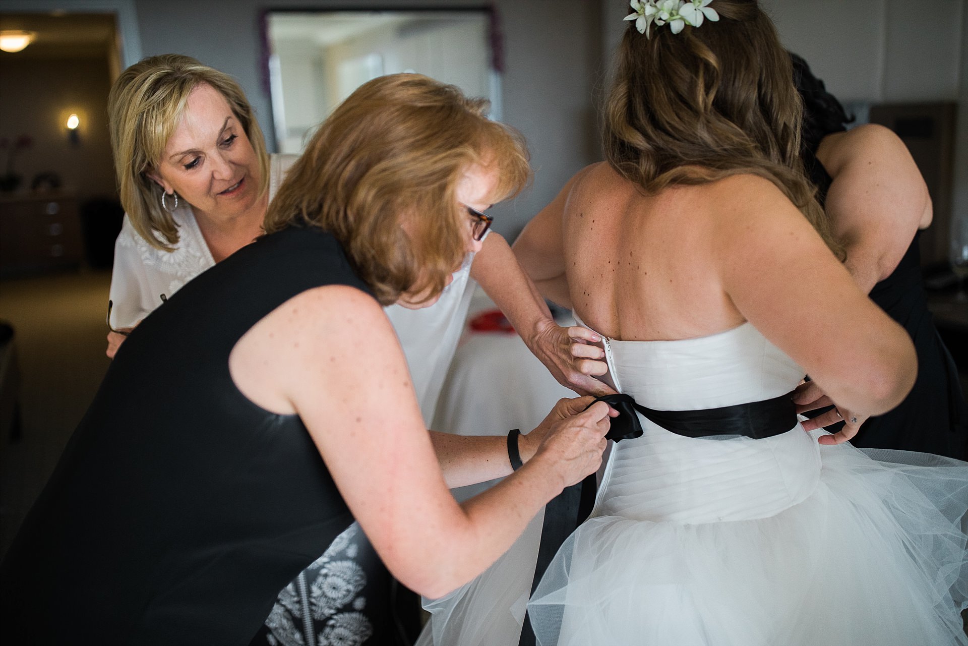 Maui Wedding Bride Getting Ready