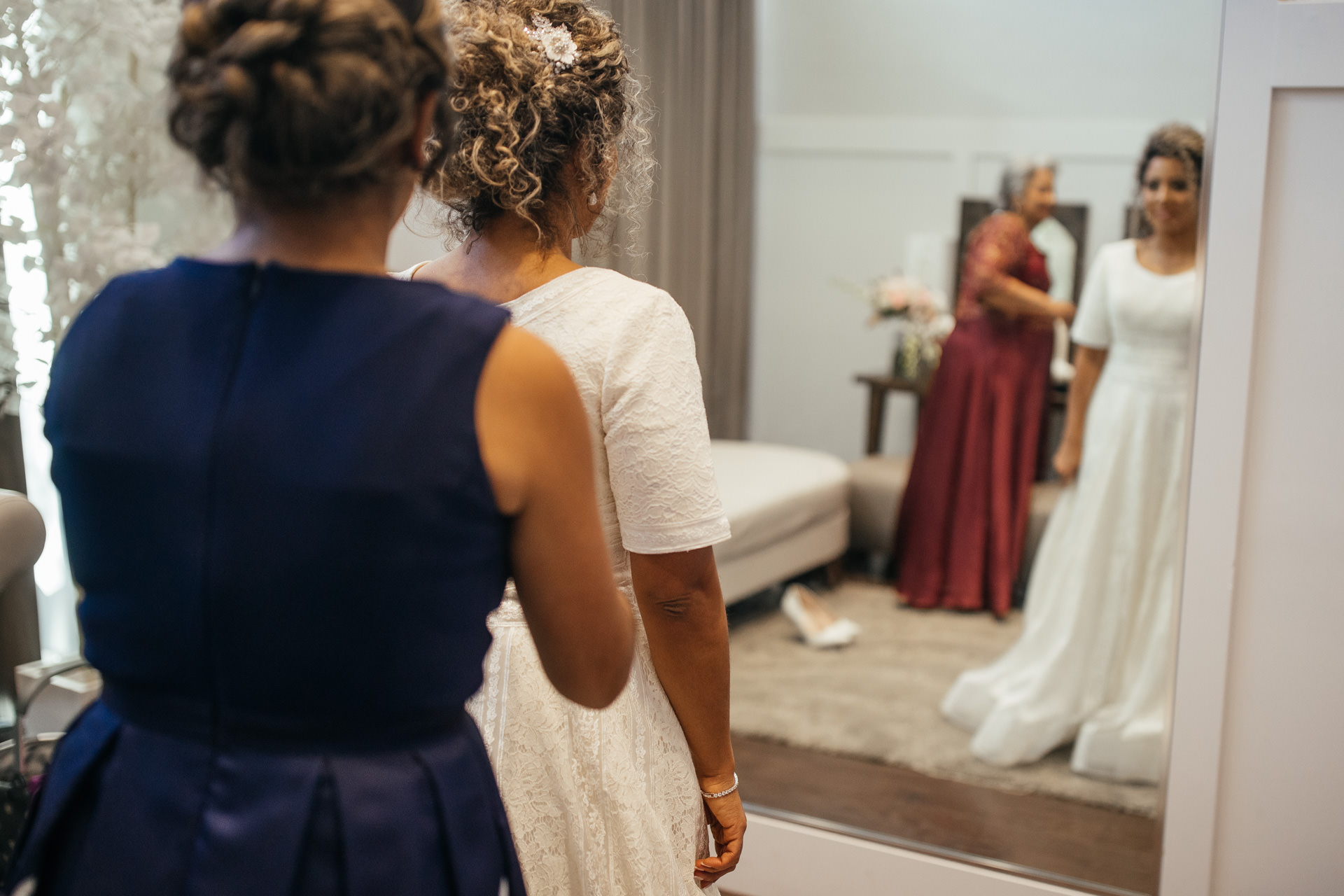 Gerusa Eric The Falls Reception Center bride getting ready