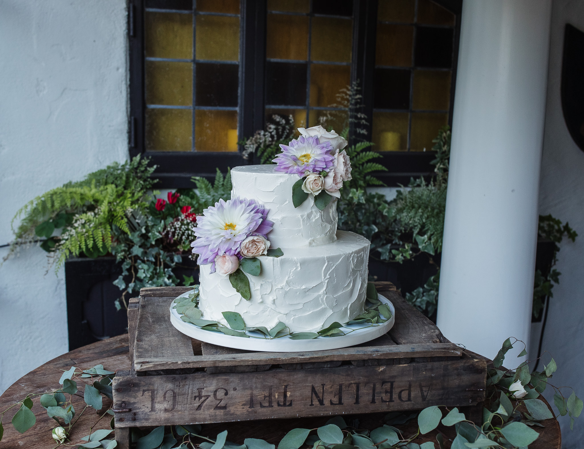 Newport Beach Wedding Cake