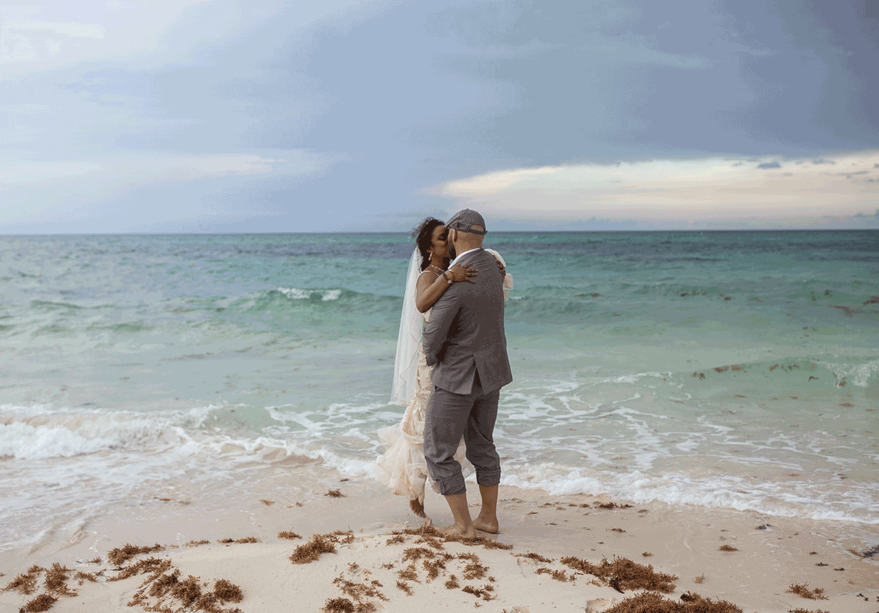 Cancun Beach Elopement Spin