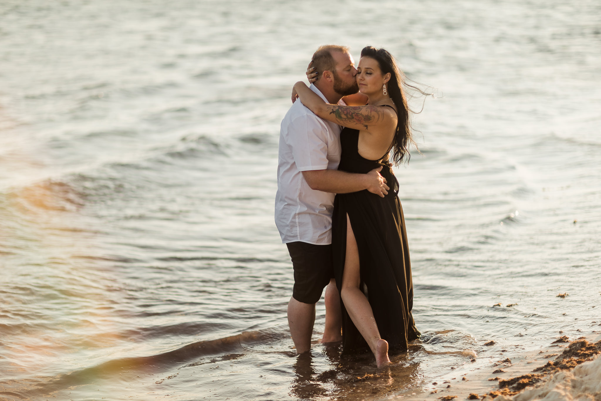 Couples Portraits on the Beach in Mexico