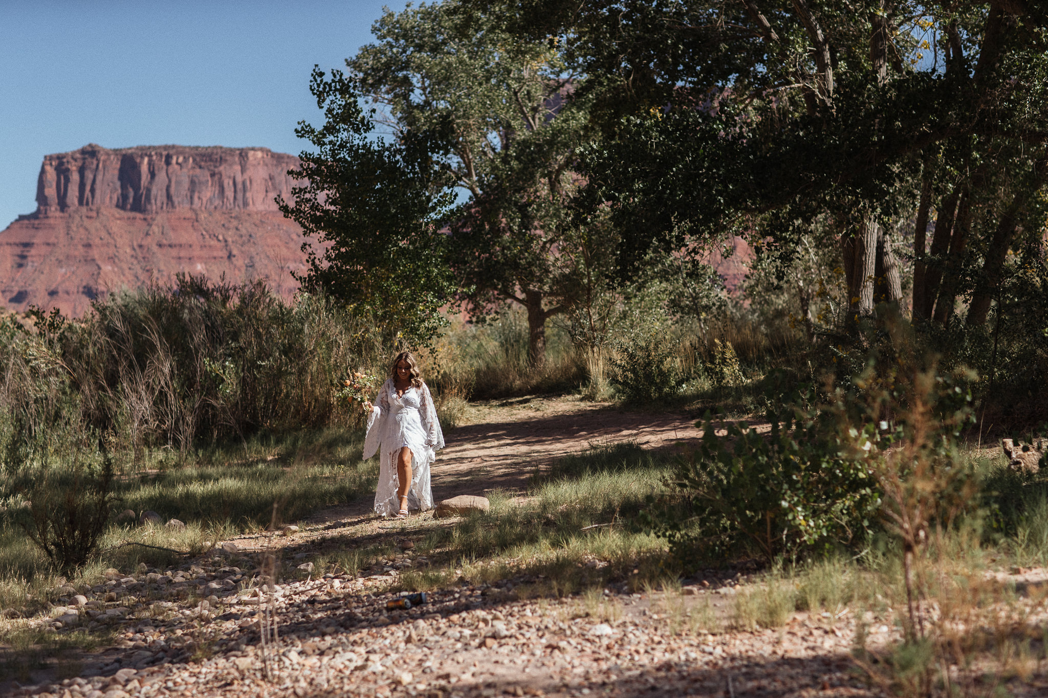 First Look Portraits in Moab Utah