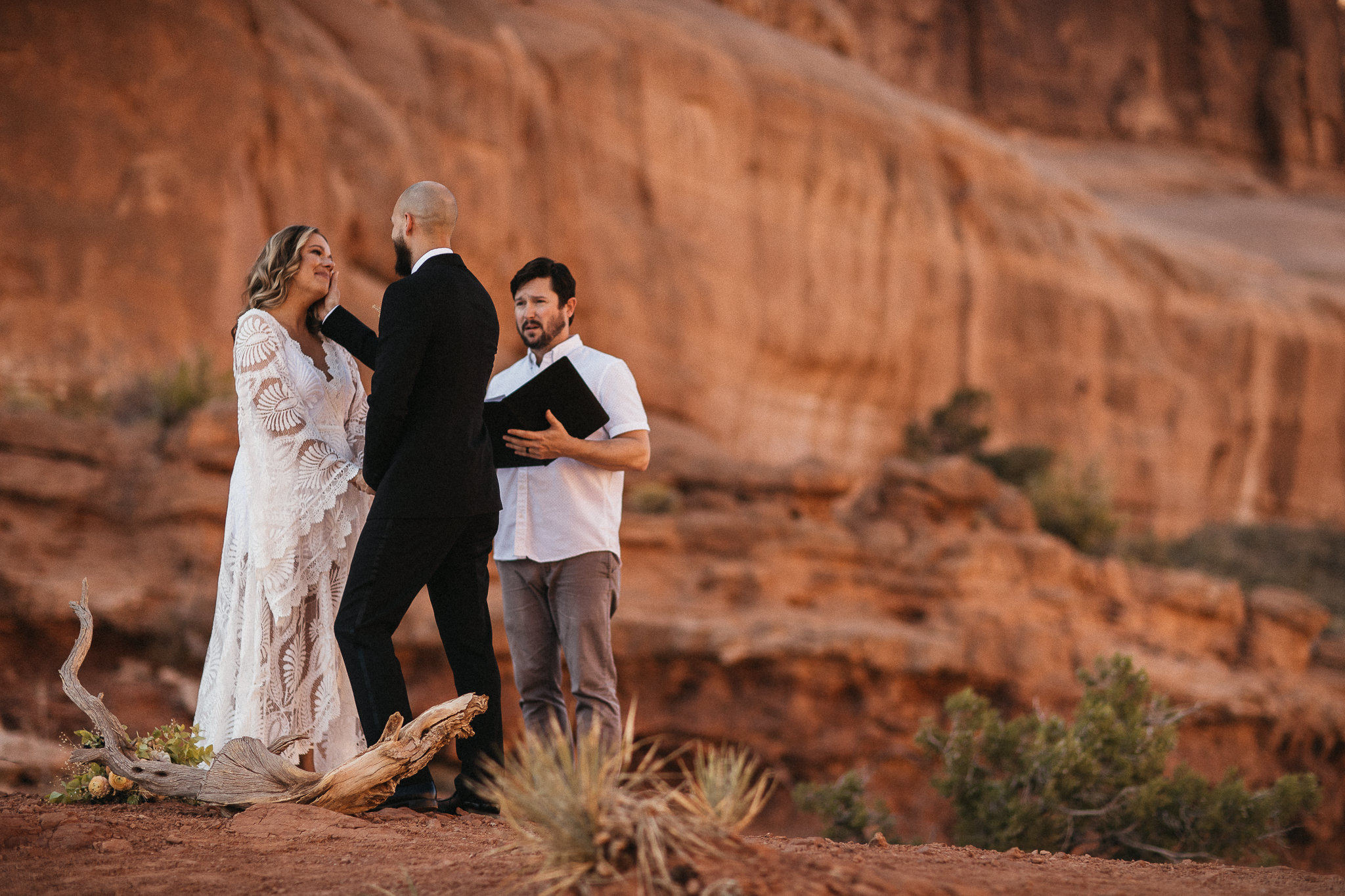 Quiet Elopement in Arches National Park