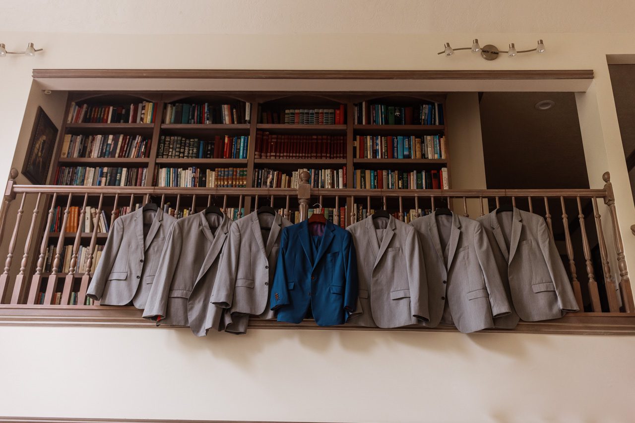 Groomsmen Suits for Wedding